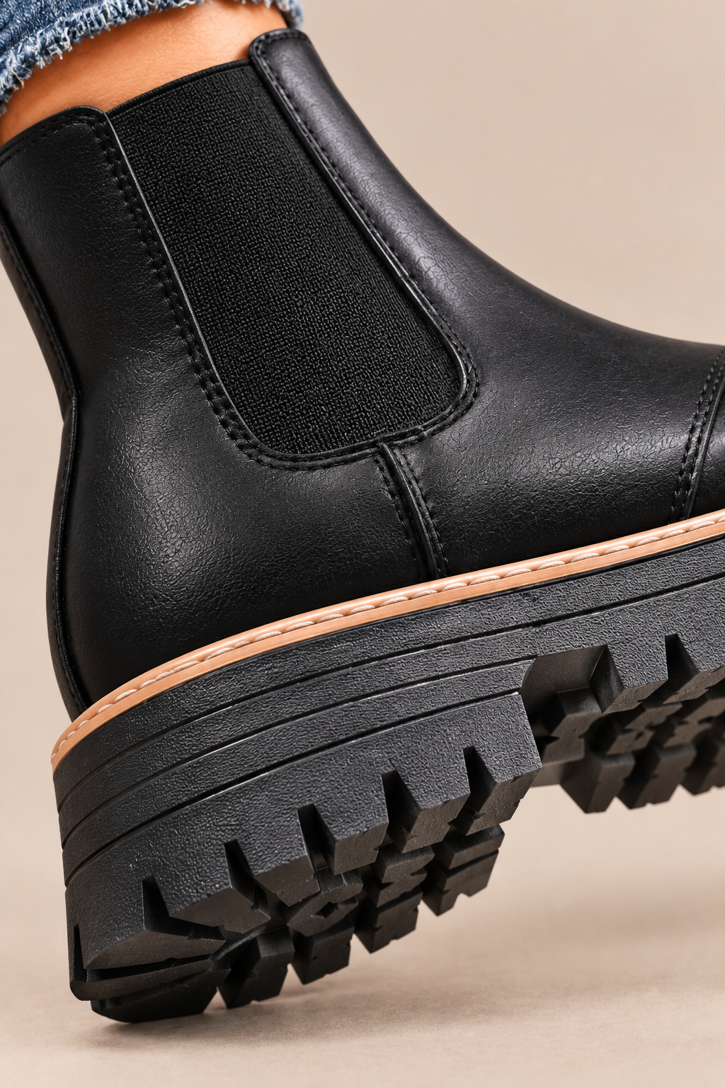Alena | Chelsea Boots Damen mit markanter Profilsohle