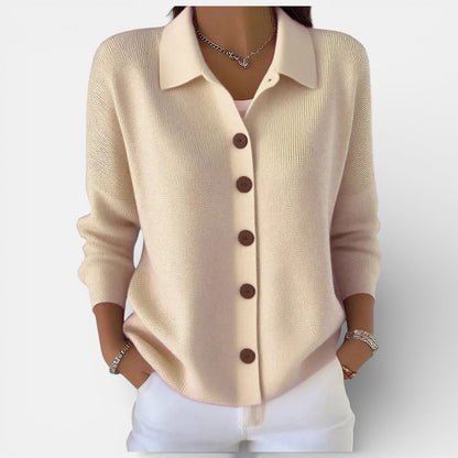 Rosalie | Strickbluse mit Polokragen und Knopfleiste
