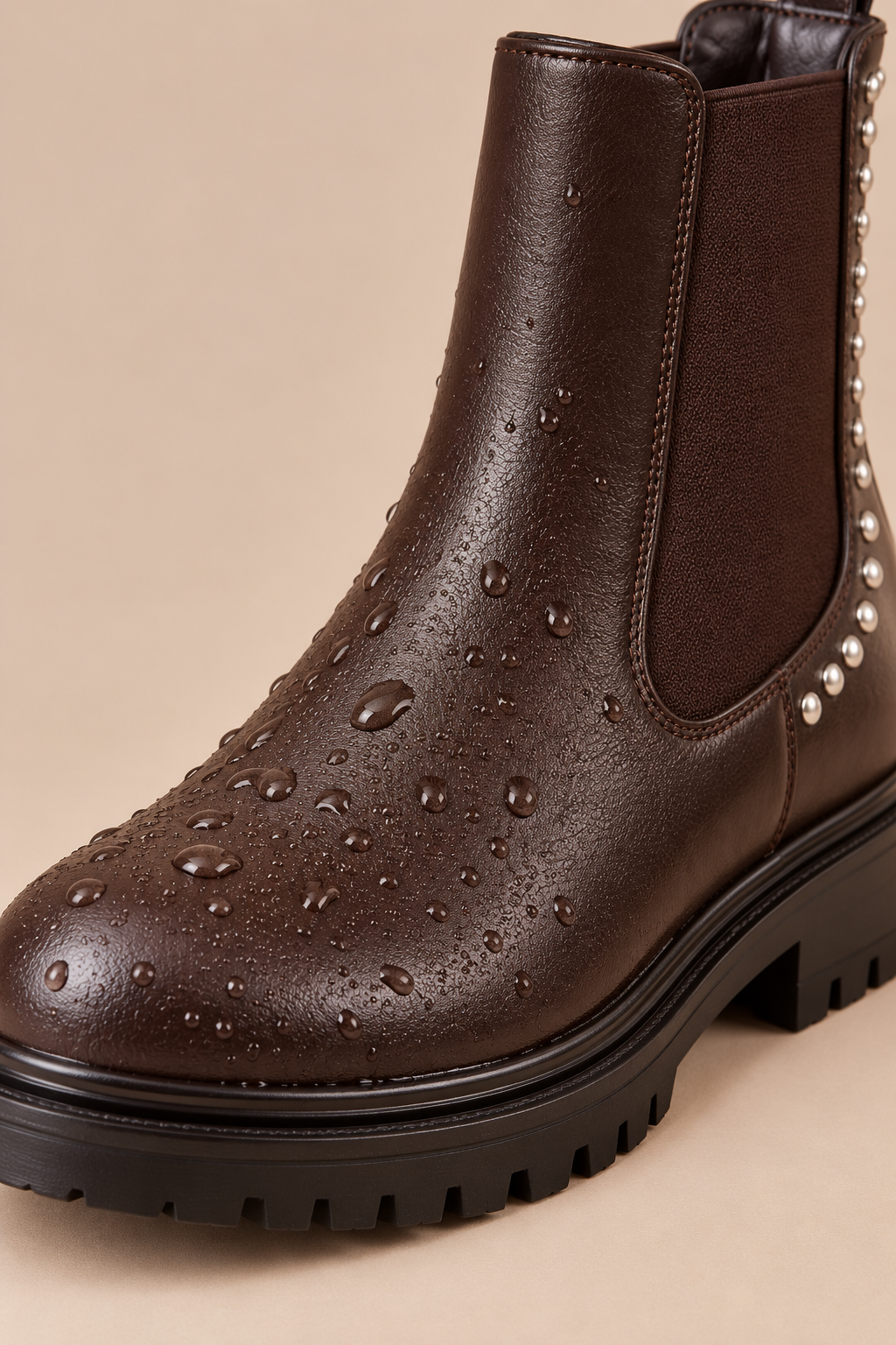 Aida | Chelsea Boots Damen mit Nieten und Profilsohle
