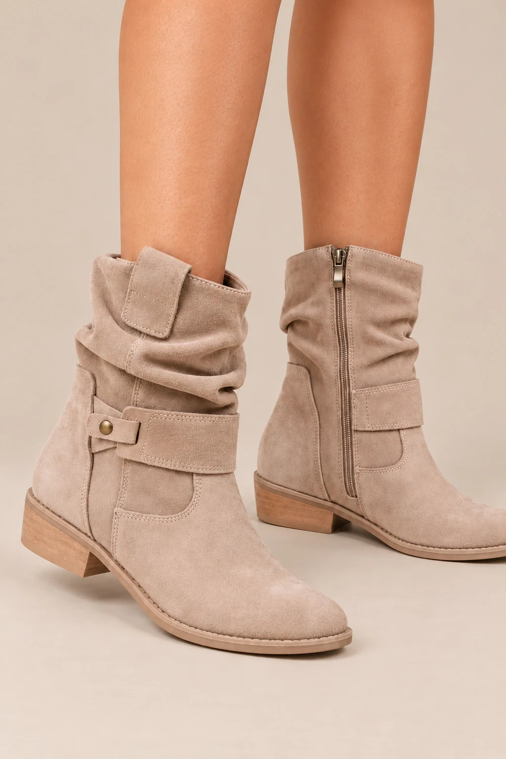 Alessina | Flache Damenstiefel für den Alltag mit seitlichem Reissverschluss