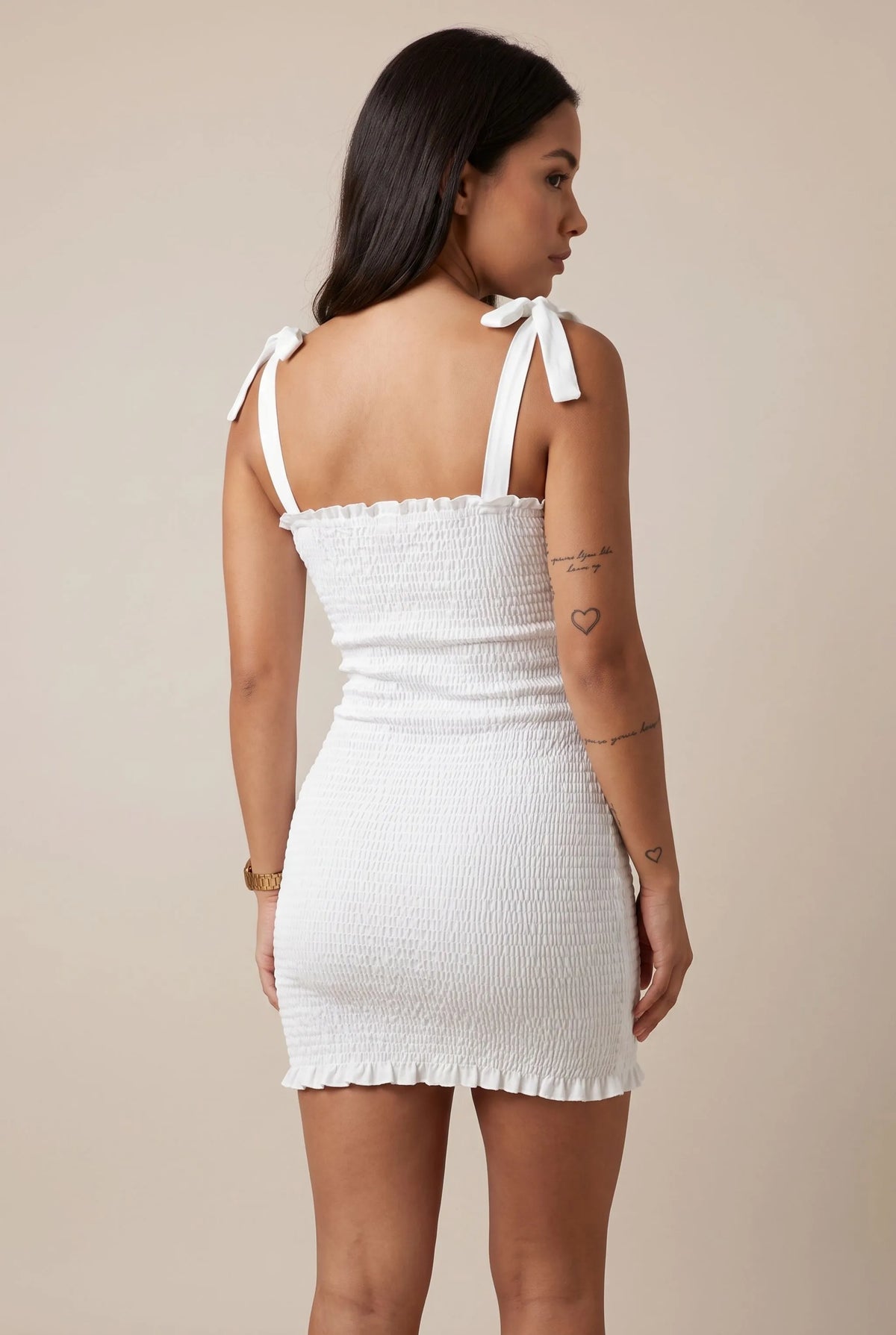 Alvea | Eng Anliegendes Minikleid
