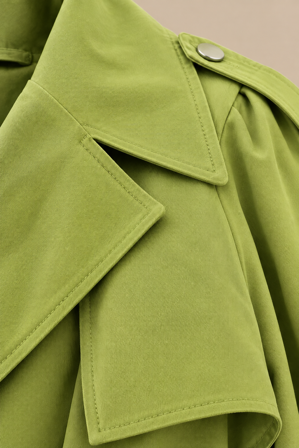 Angelica | Trenchcoat Damen mit Bindegürtel und breitem Revers