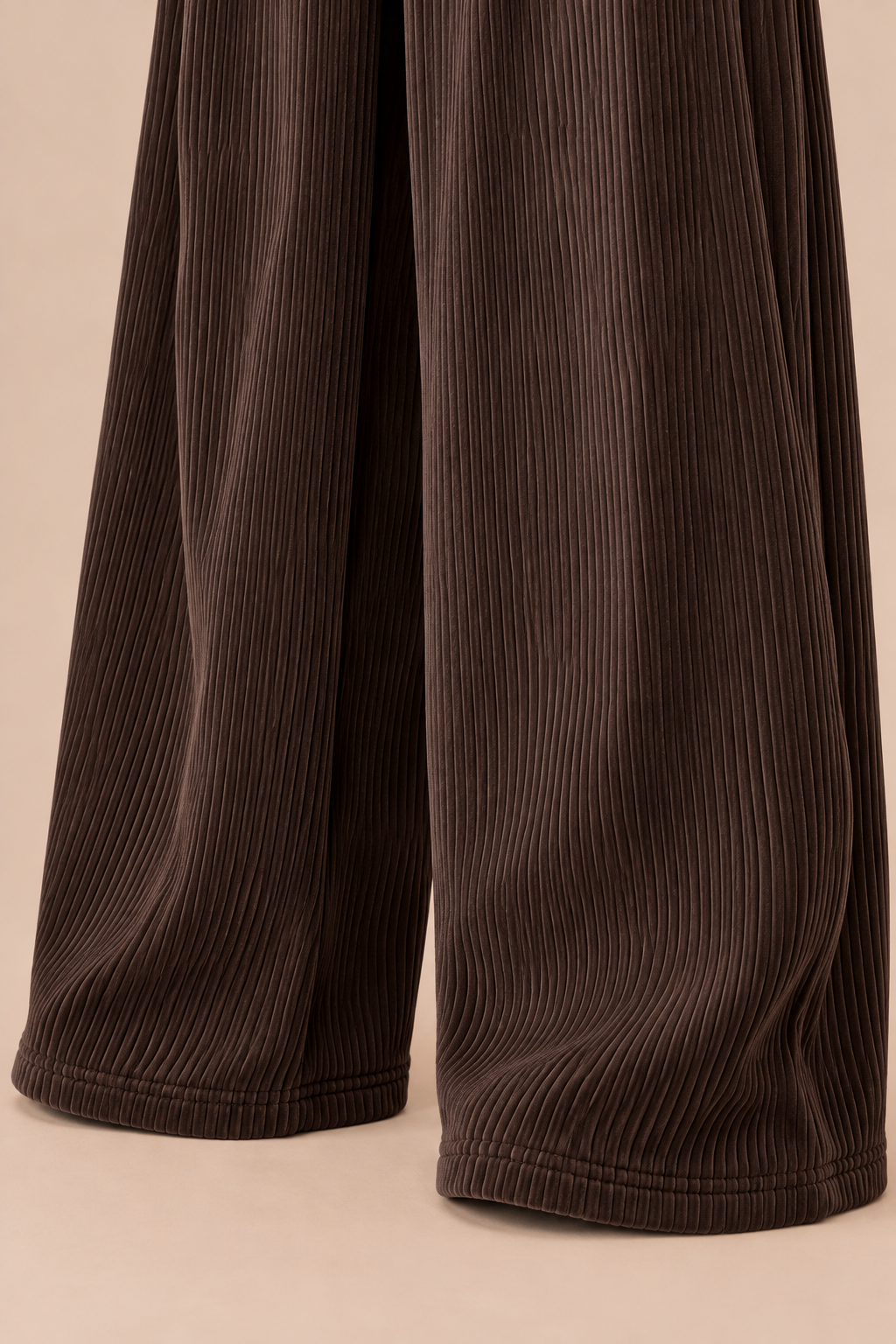 Annie | Cordhose Damen mit weitem Bein und Bundfalten