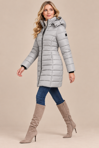 Arlene | Steppjacke Damen mit Kapuze und langem Schnitt