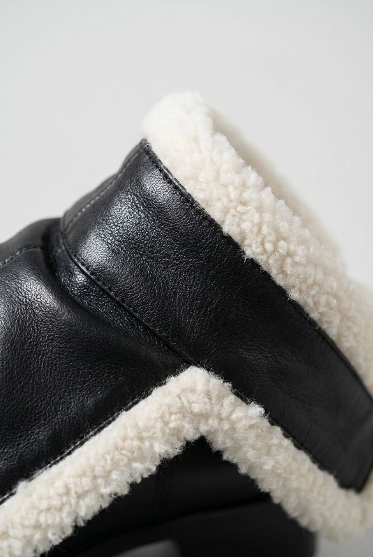 Avenro | Flache Overknee-Stiefel Für Damen