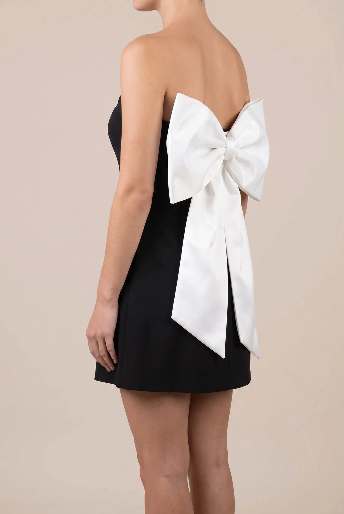 Avielle | Kurzes Schulterfreies Cocktailkleid