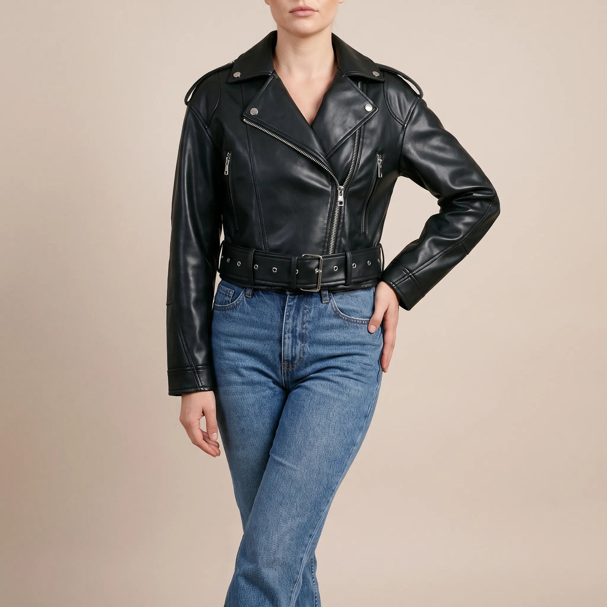 Celeren | Kurze Bikerjacke Mit Asymmetrischem Reißverschluss