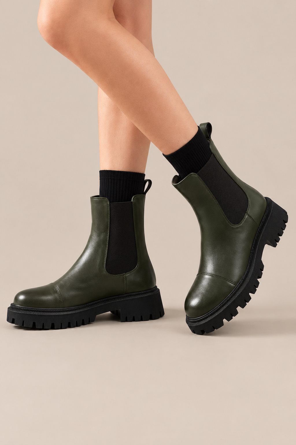 Celestia | Winterstiefel Damen im Chelsea-Stil mit Profilsohle