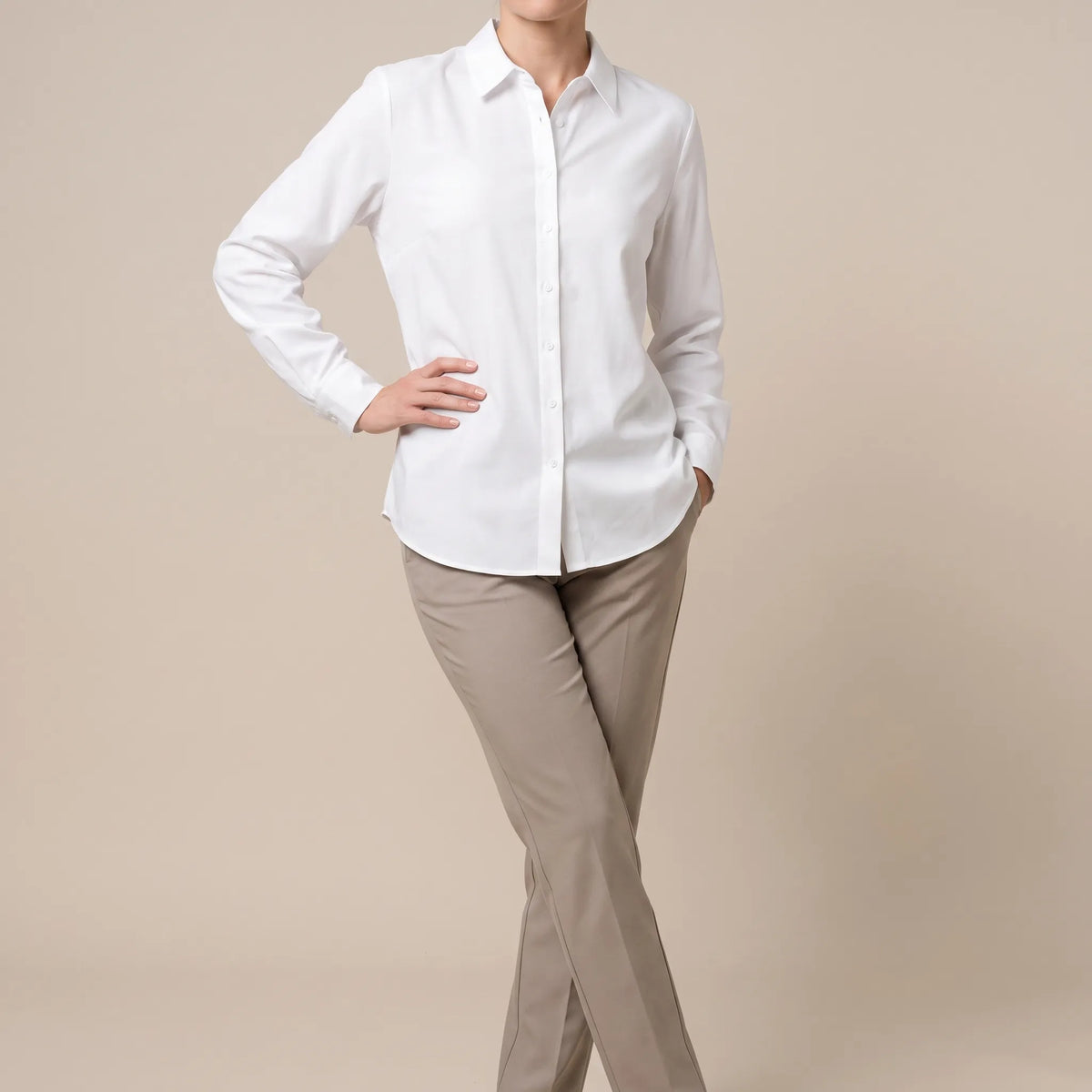 Clarise | Lockere Damenbluse Weiß Langarm
