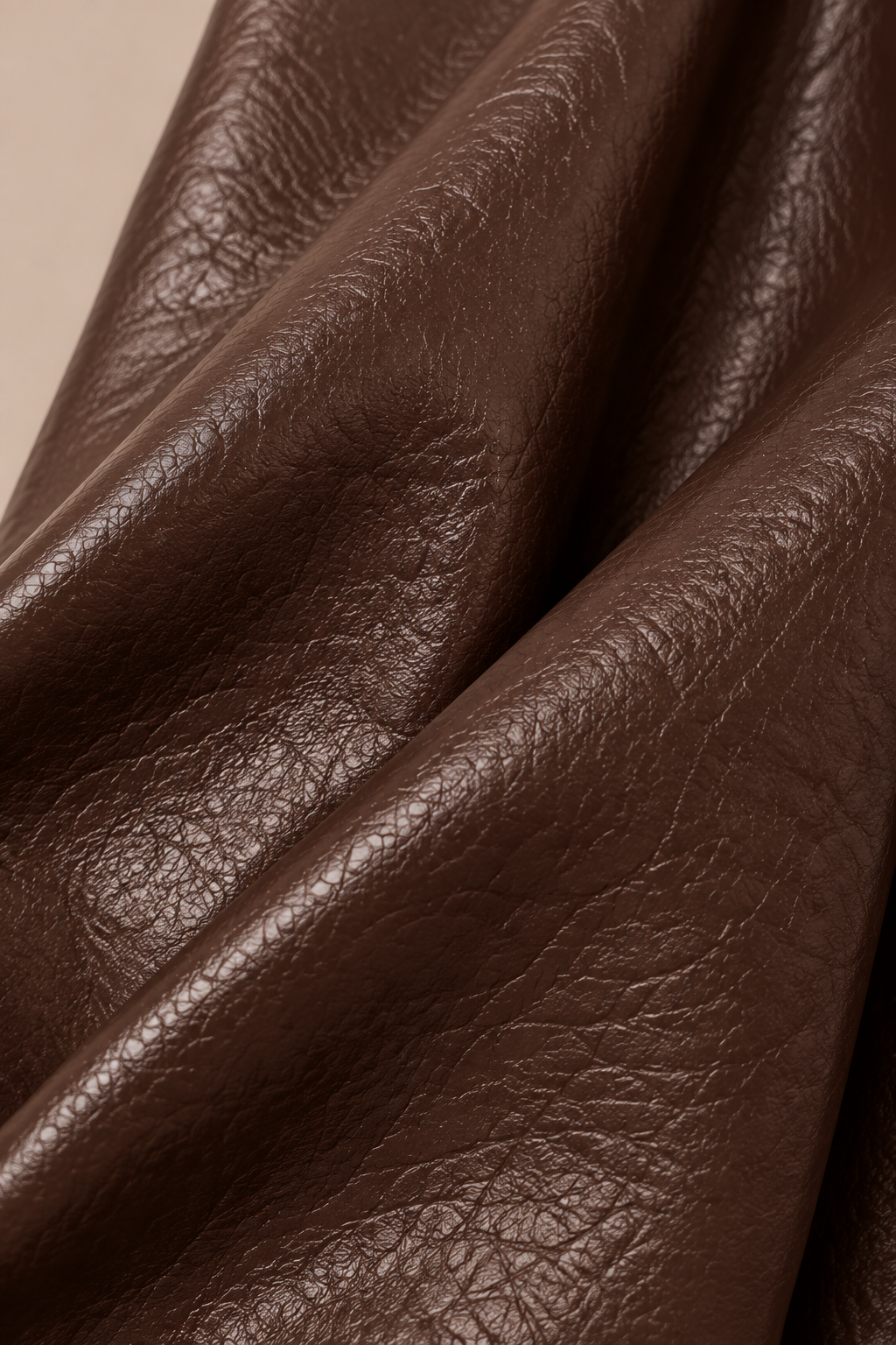 Demi | Trenchcoat Damen Lang in Lederoptik mit Bindegürtel