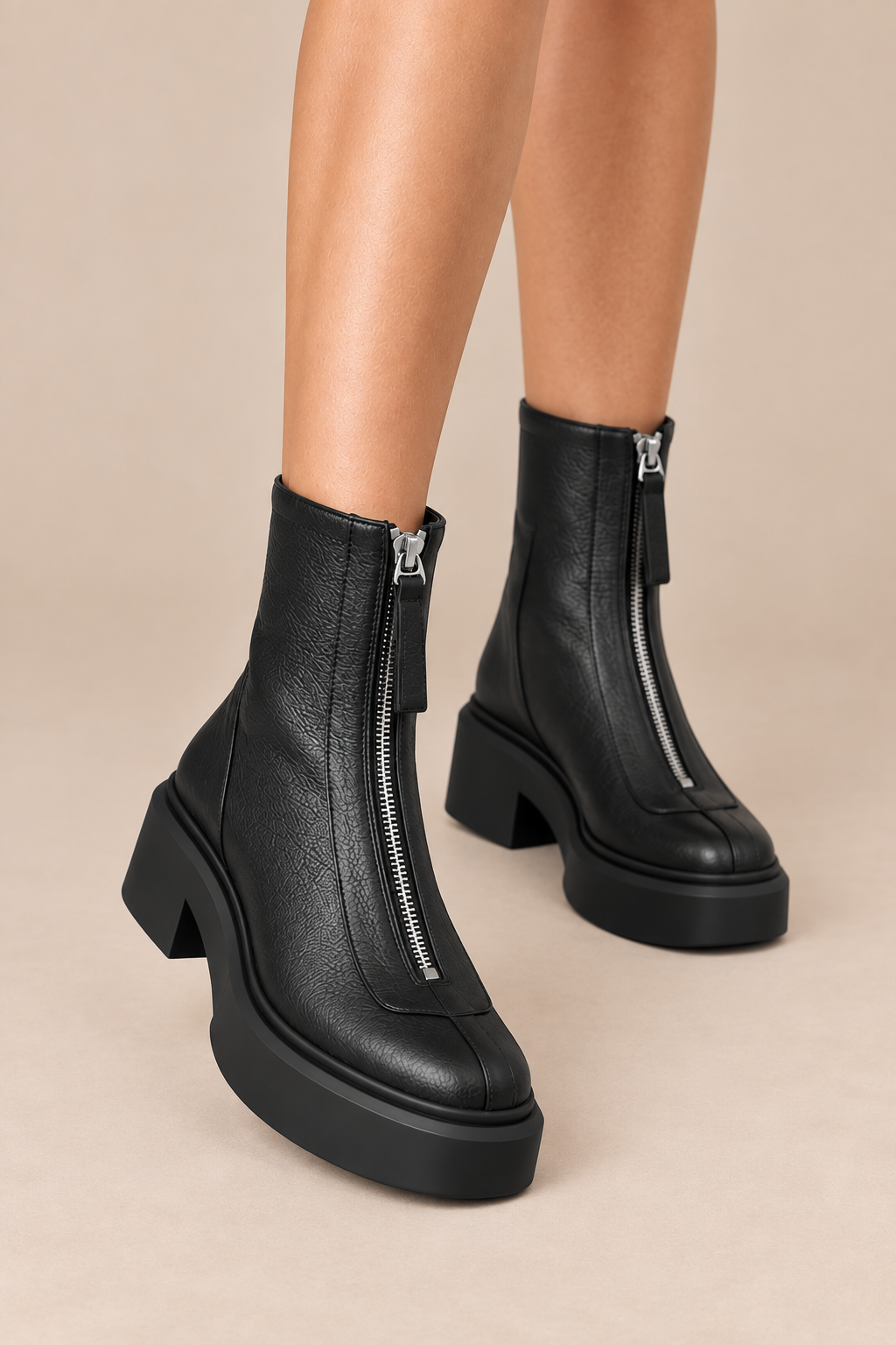 Elsa | Damen Winterstiefel mit markanter Profilsohle