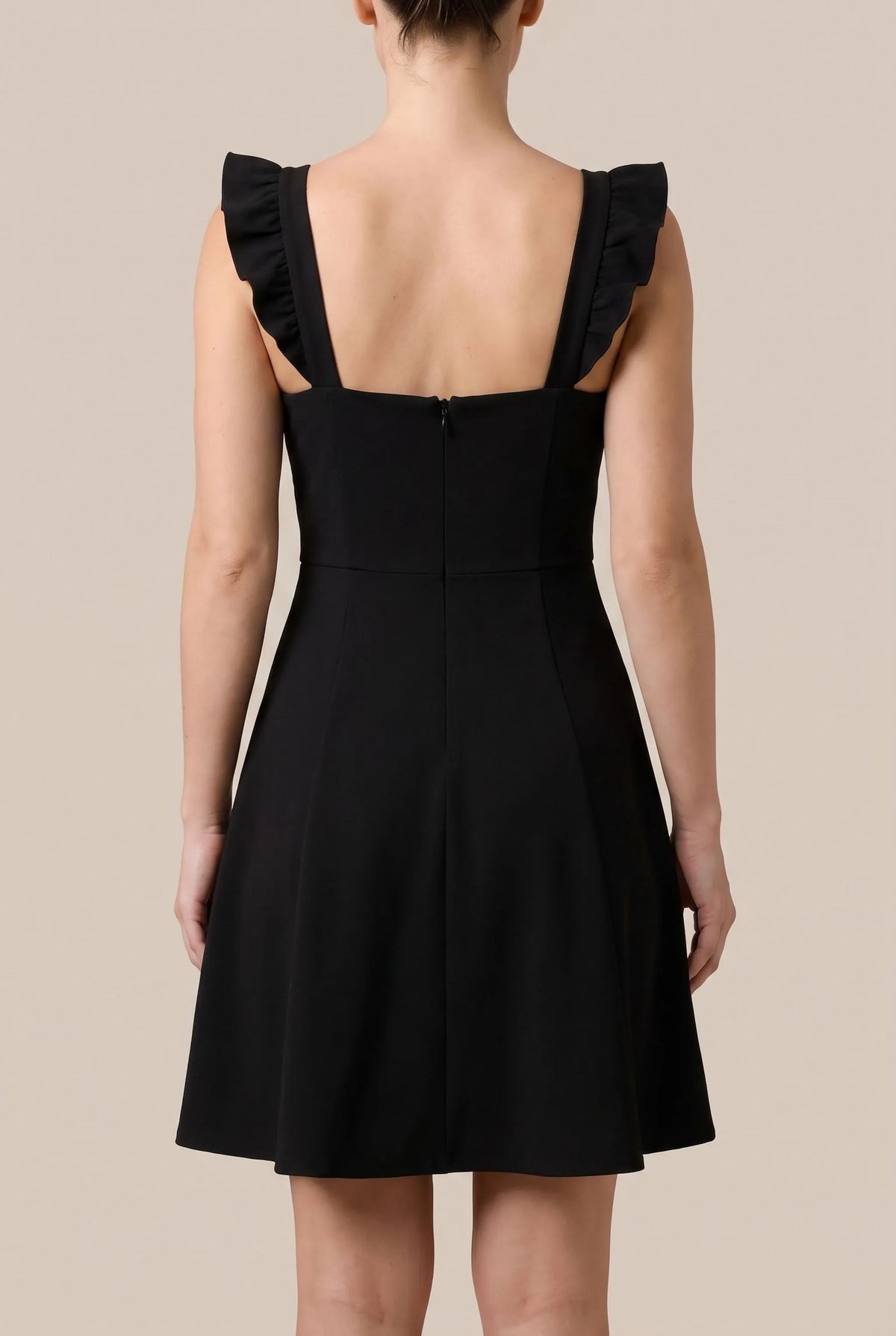 Flaris | Elegantes Sommerkleid Mit Gerüschten Trägern