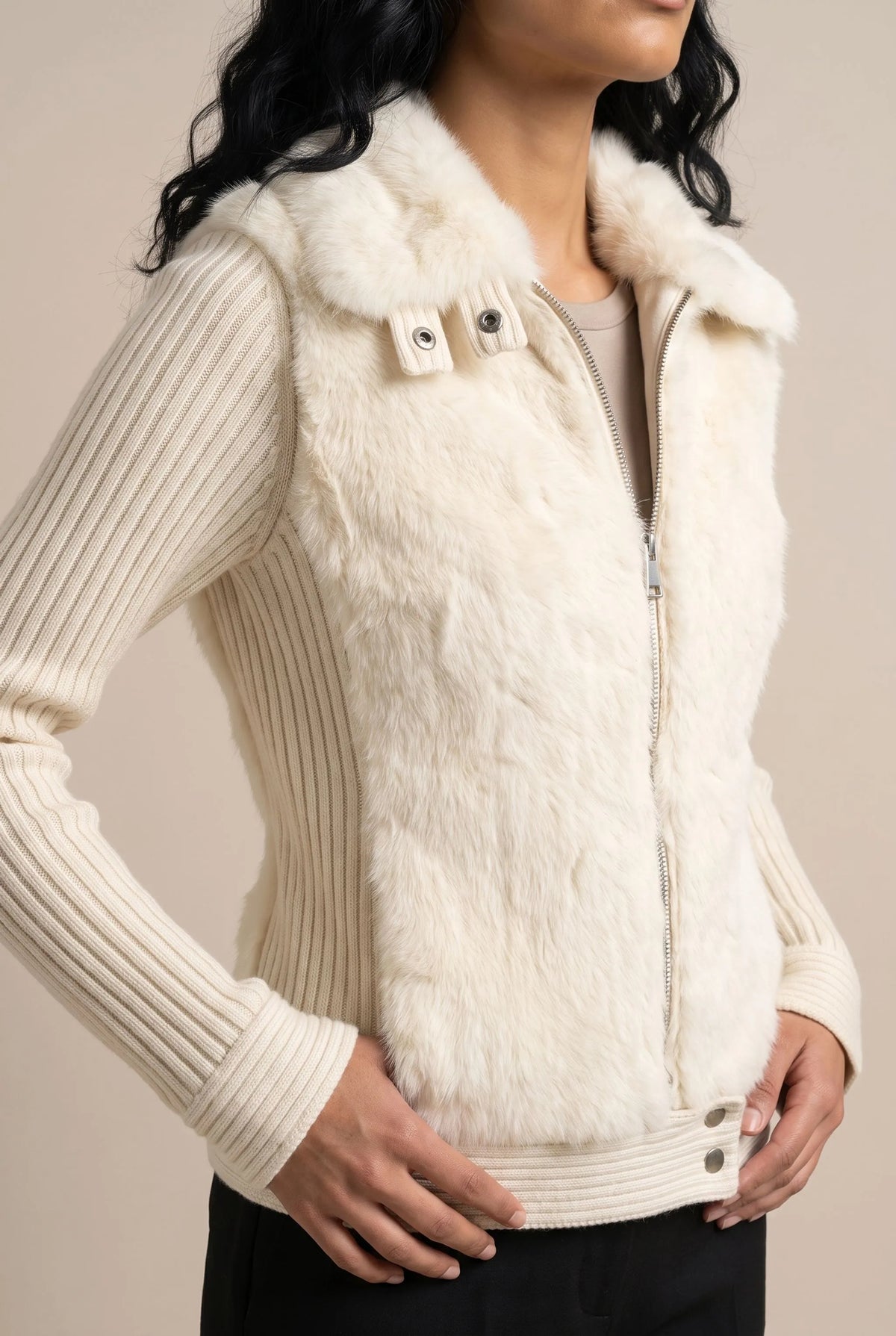 Fuzzara | Kurze Strukturierte Damenstrickjacke