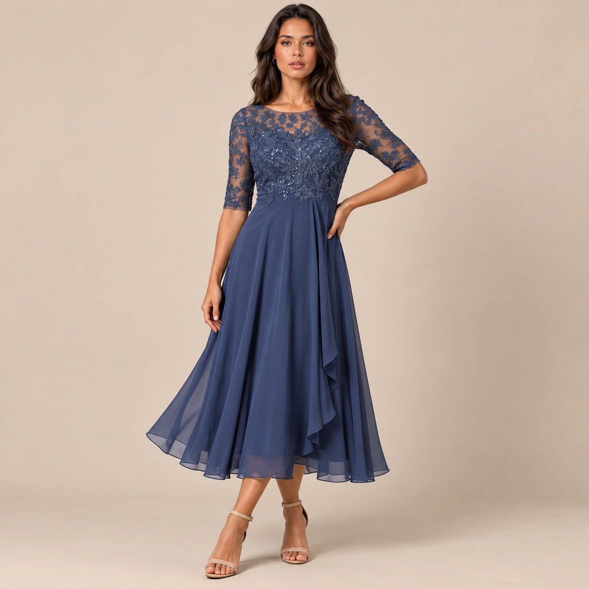 Galissa | Elegantes Abendkleid mit verzierten Ärmeln