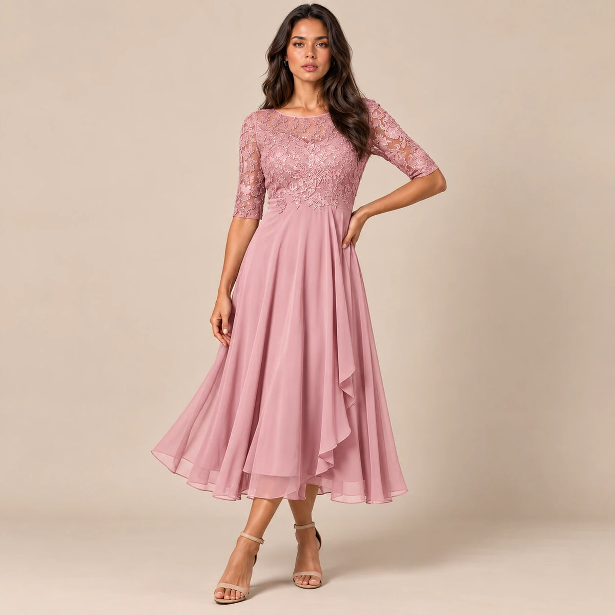 Galissa | Elegantes Abendkleid mit verzierten Ärmeln