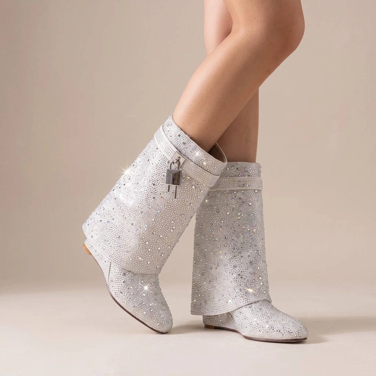 GlimmerStep | Stiefel Mit Paillettenbesatz