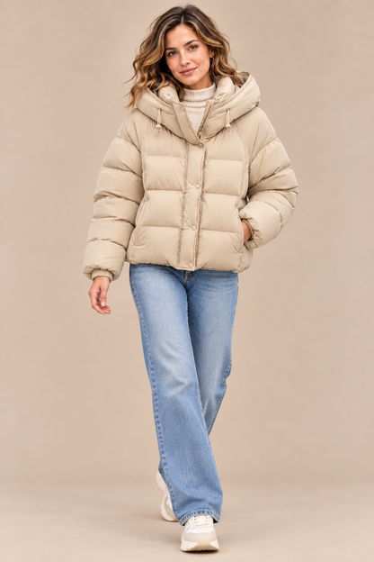 Jackie | Steppjacke Damen mit Kapuze und kurzem Schnitt