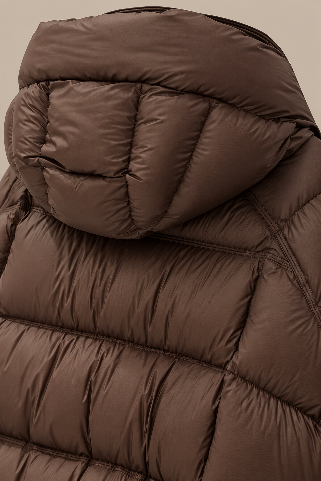 Jackie | Steppjacke Damen mit Kapuze und kurzem Schnitt