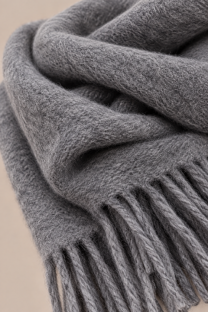 Jenniffer | Eleganter Wollschal Damen mit Fransen