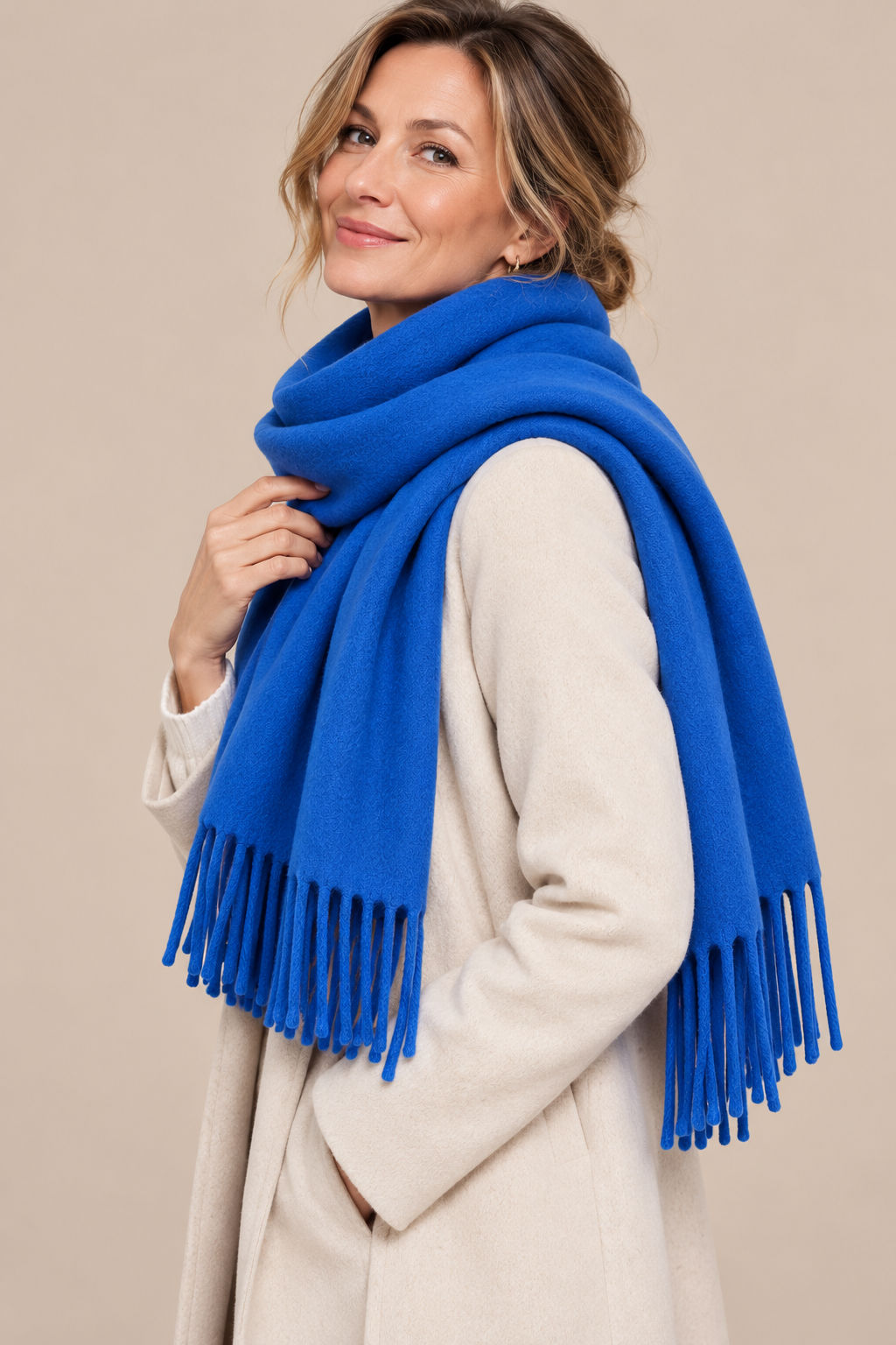 Jenniffer | Eleganter Wollschal Damen mit Fransen