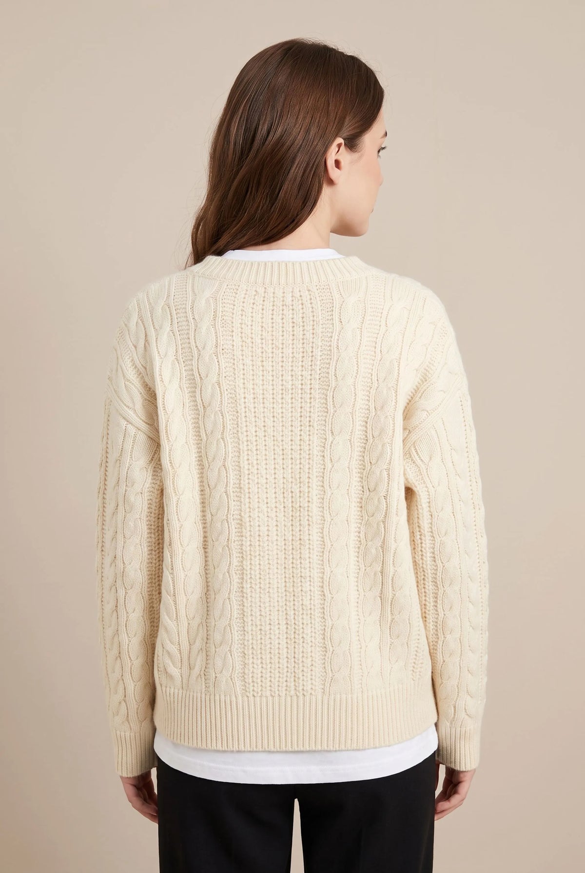 Knitrova | Grob Gestrickte Kurze Strickjacke