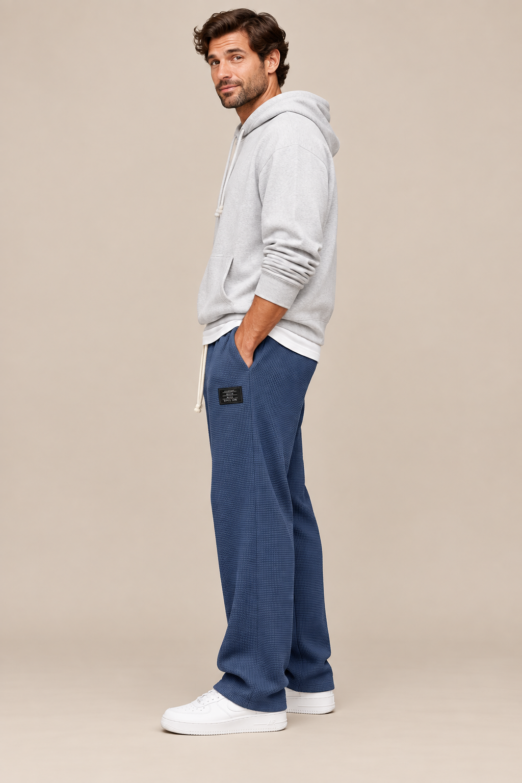 Levin | Cordhose Herren mit weitem Bein und Corduroy-Struktur
