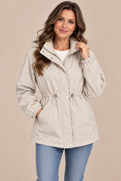 Loreva | Regenjacke mit verstellbarer Taille