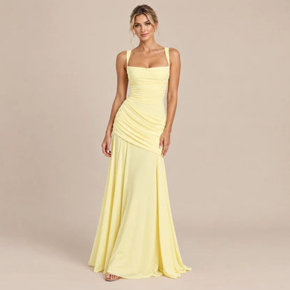 Lumery | Elegantes Maxikleid mit Raffungen und eckigem Ausschnitt