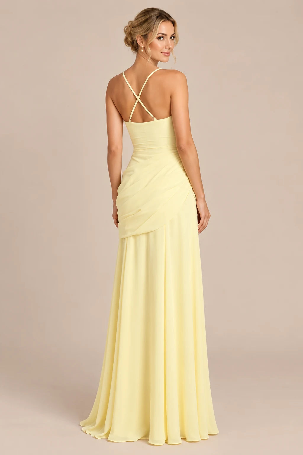 Lumery | Elegantes Maxikleid mit Raffungen und eckigem Ausschnitt