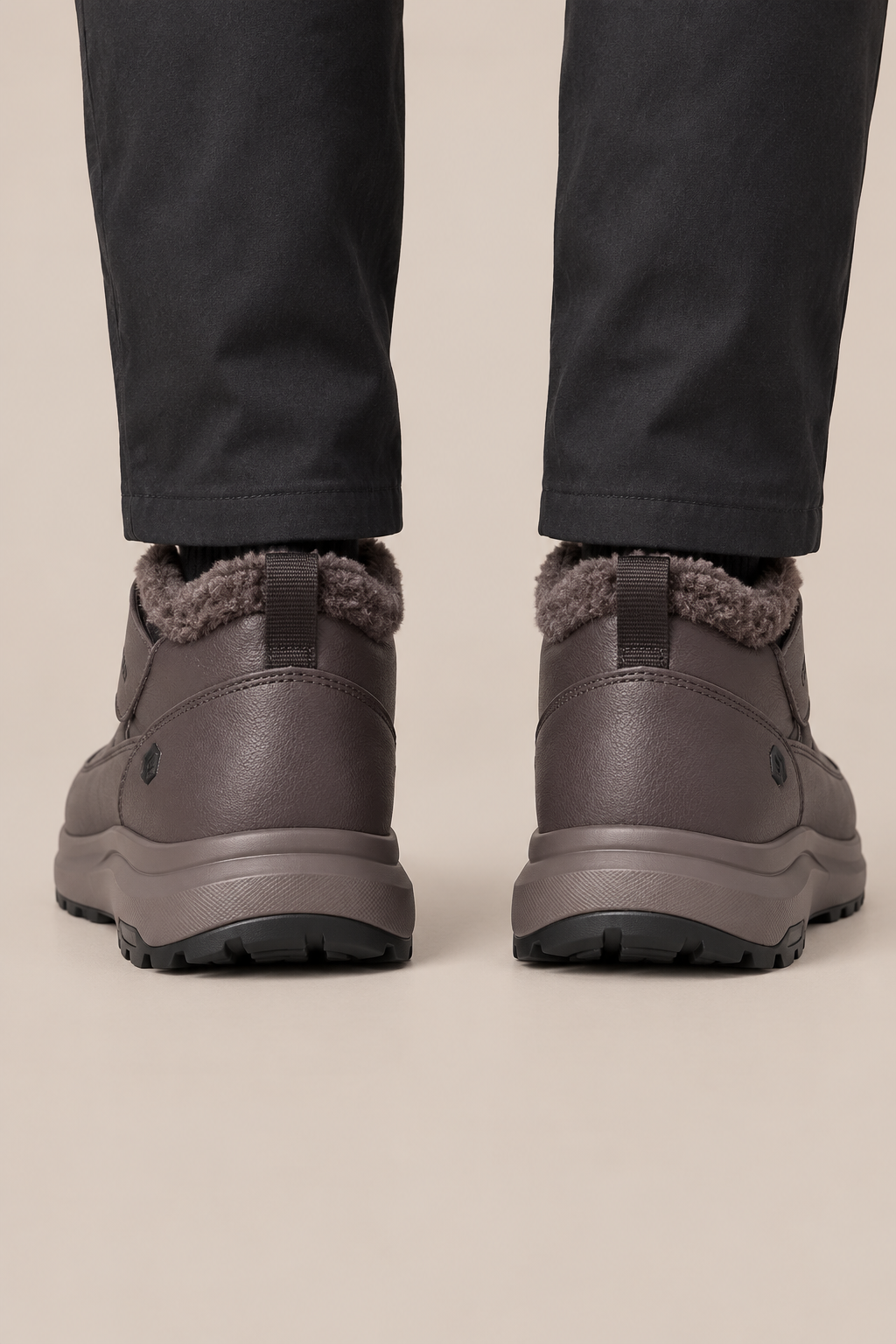 Martin | Winterstiefel Herren mit Klettverschluss und warmem Futter