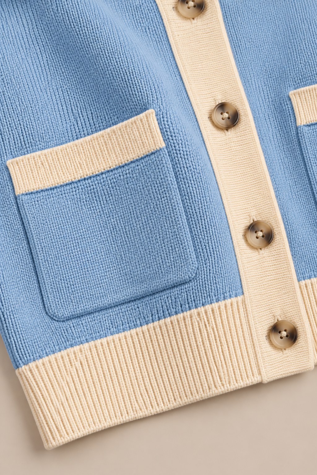 Noelle | Cardigan Damen Kurzarm mit Kontrastkragen
