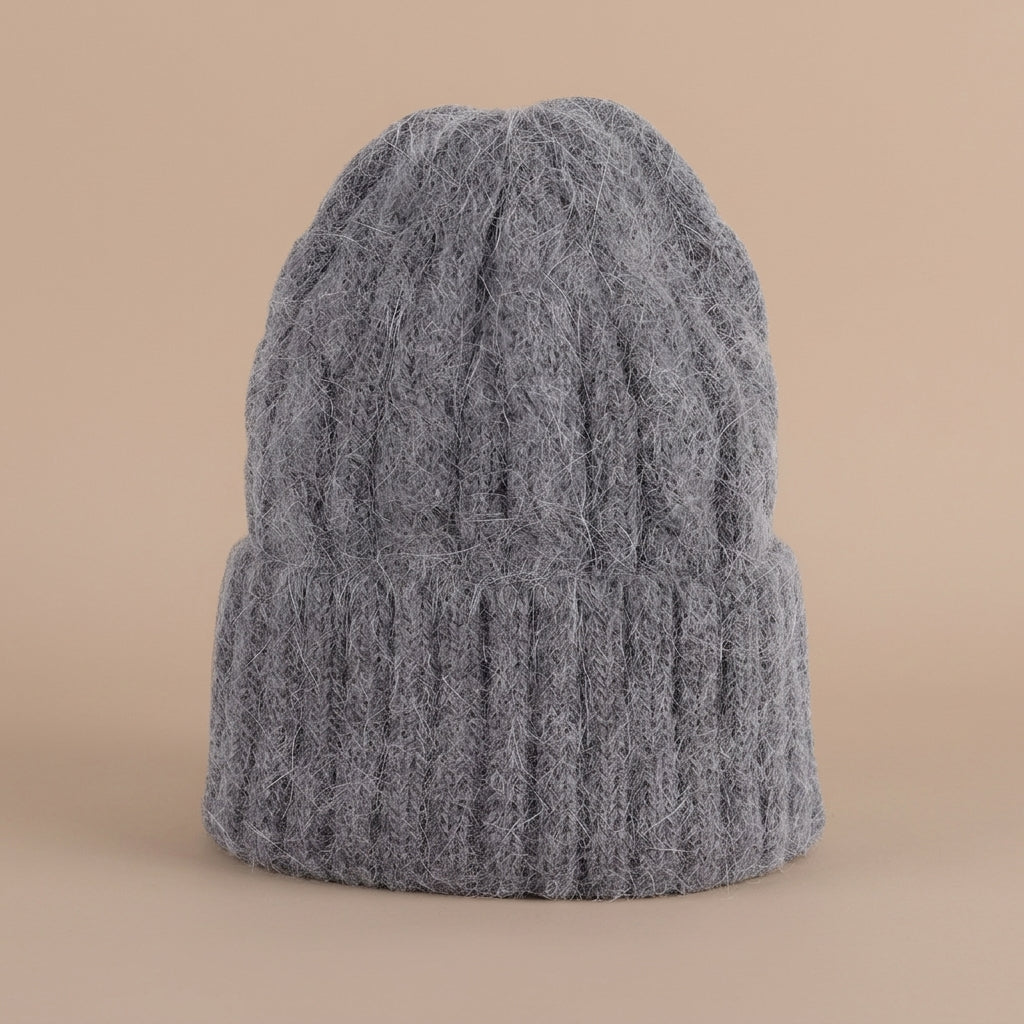 Odelisse | Wintermütze mit Zopfmuster und Umschlag