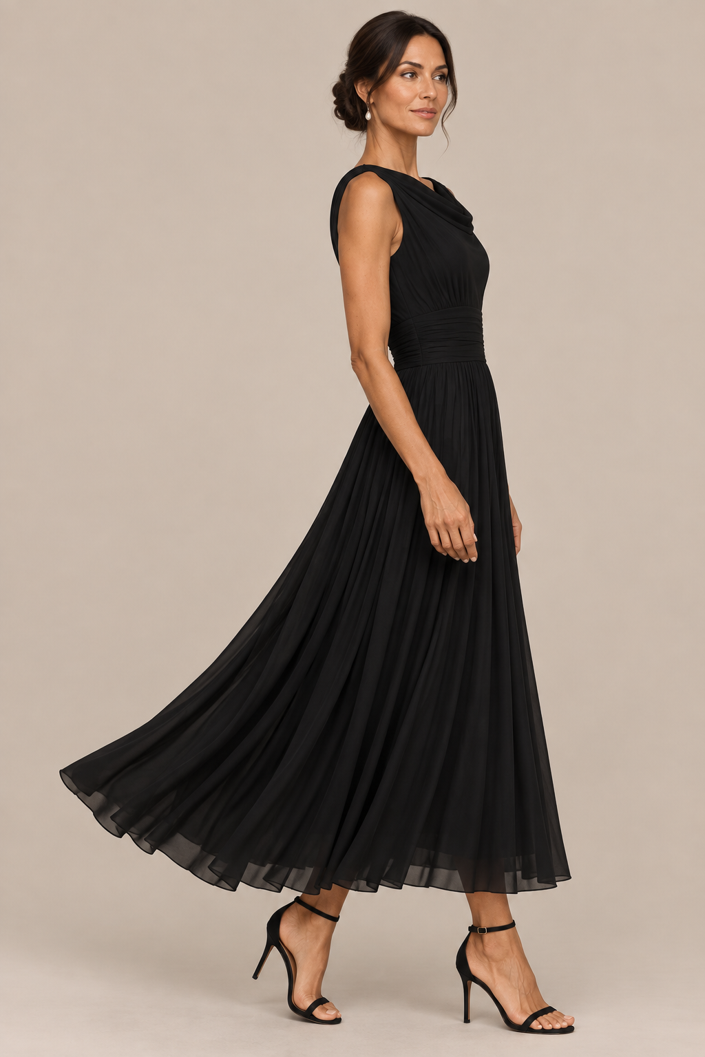 Pleatise | Ärmelloses Plisseekleid In Midilänge