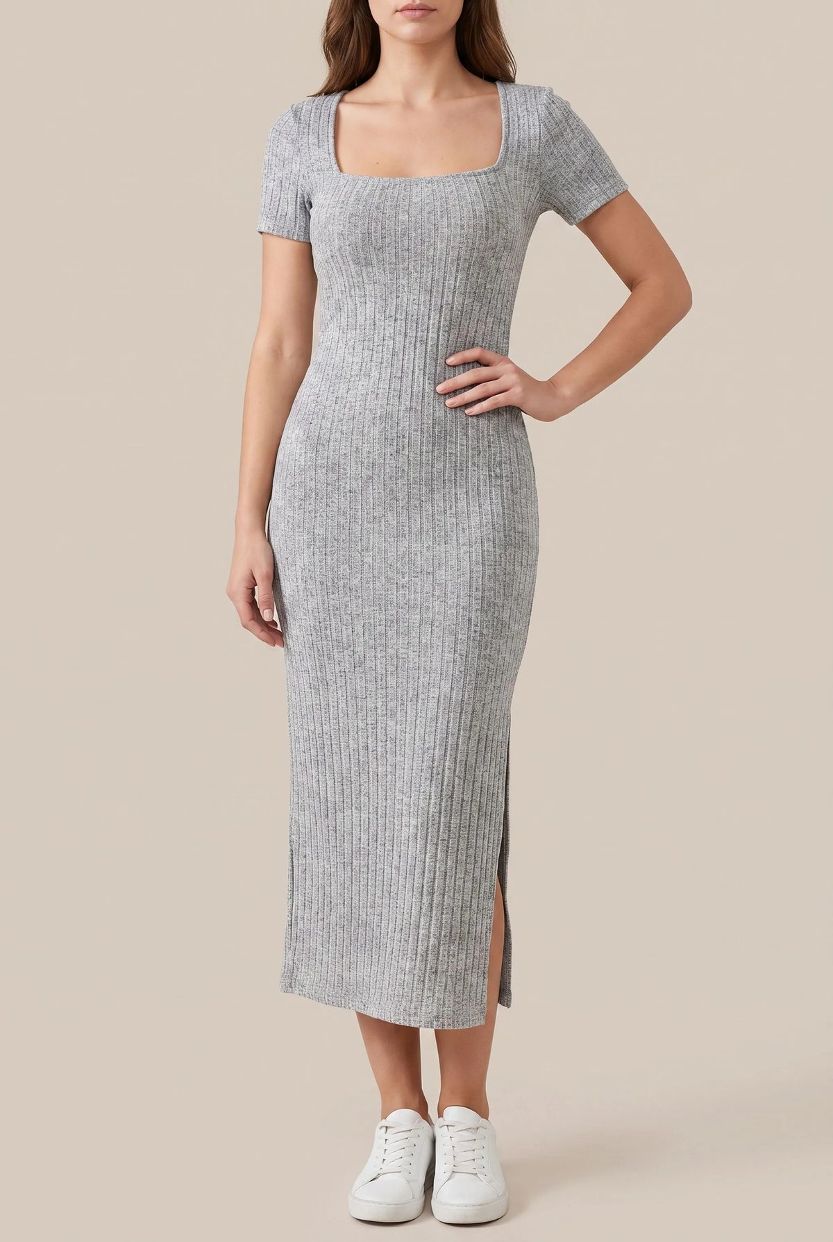 Ribara | Figurbetontes Midi-Strickkleid