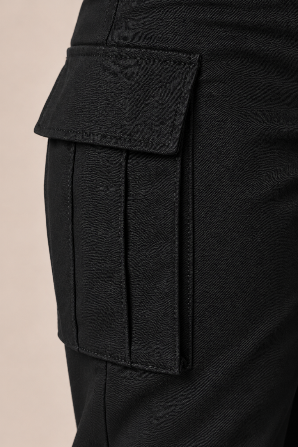 Seraphine | Feminine Latzhose für Damen mit Gürtel