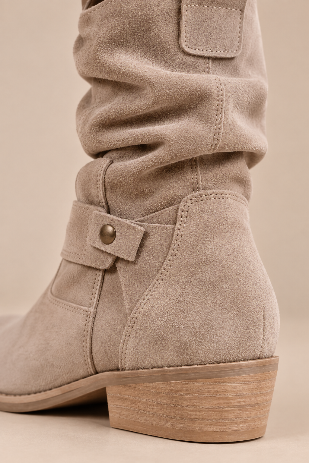 Sloucho | Flache Damenstiefel Mit Gerafftem Schaft