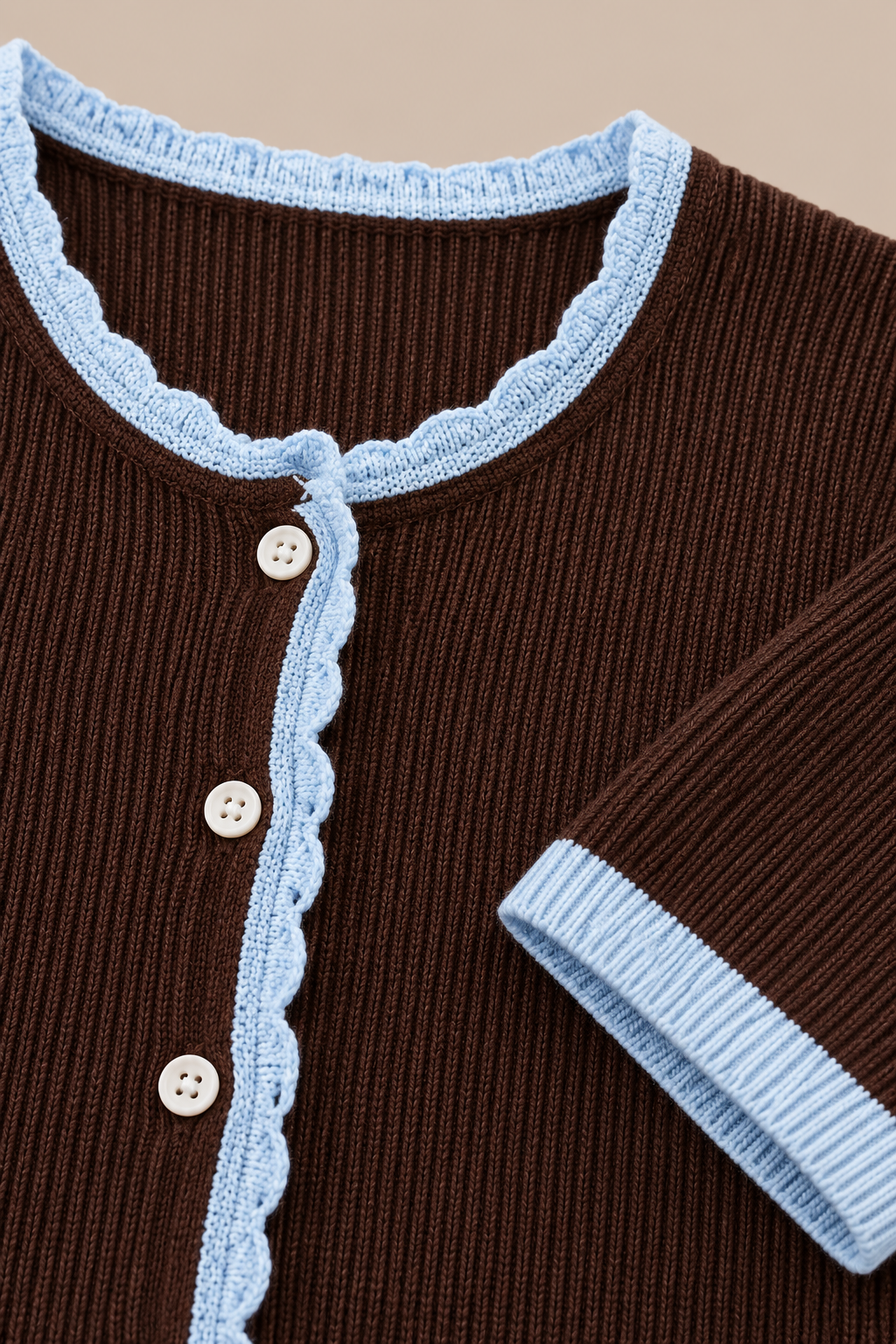 Sofia | Cardigan Damen Kurzarm mit Kontrastbesatz