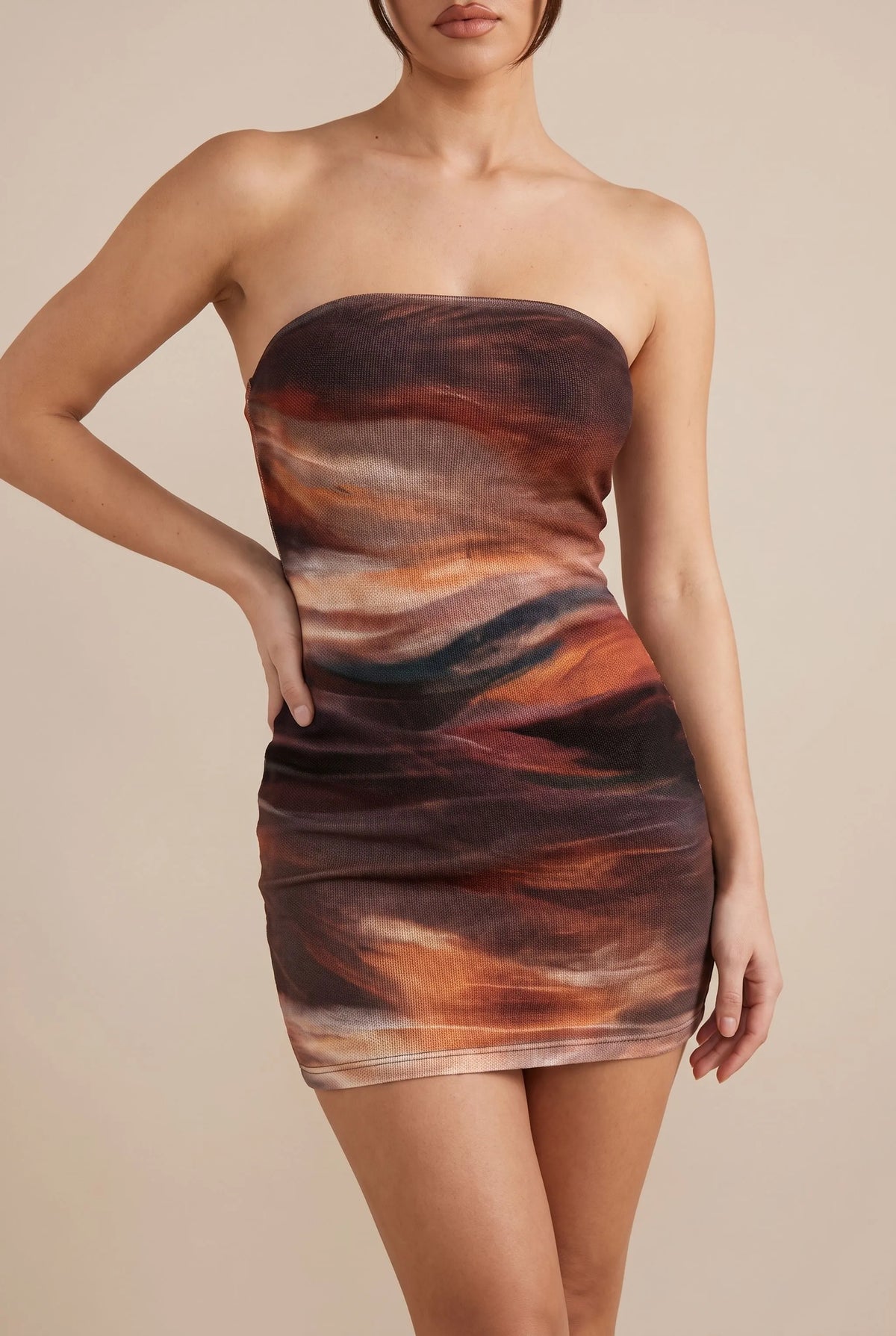 SummerNight | Trägerloses Kleid Mit Farbverlauf