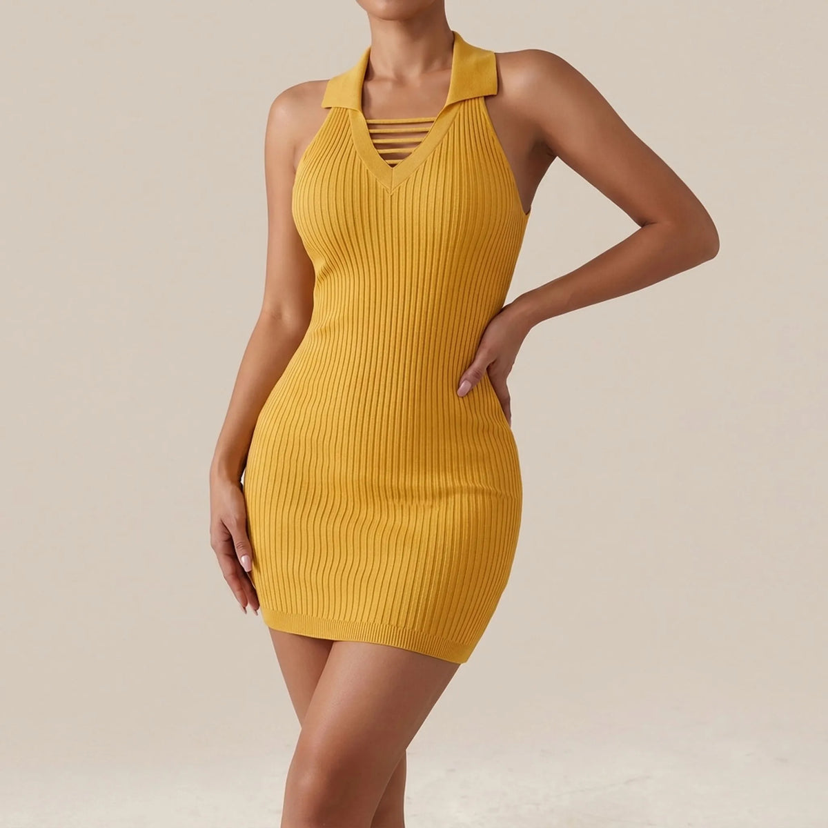 SunShape | Kurzes Figurbetontes Strickkleid