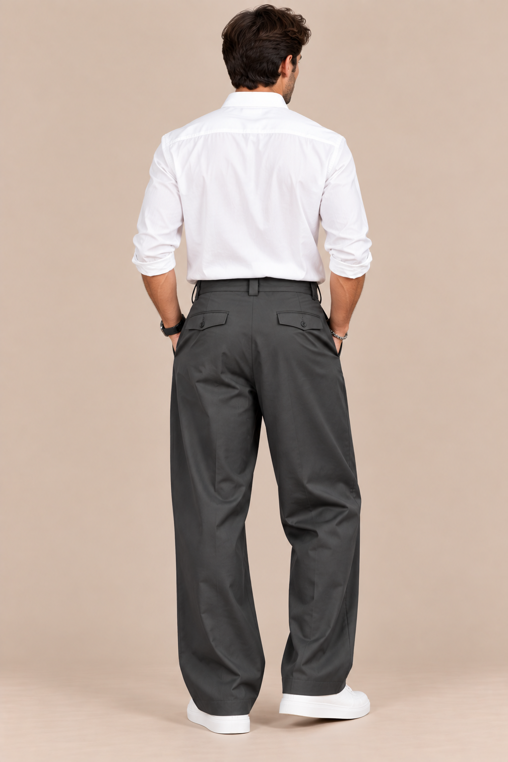 UrbanoPant | Moderne Weite Stoffhose