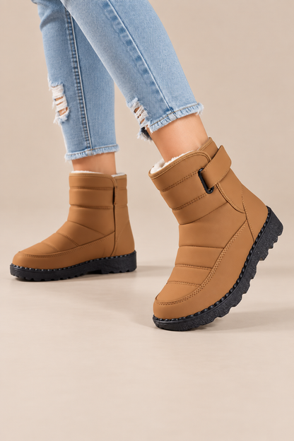 Yelina | Winterstiefel Damen mit Klettverschluss und Profilsohle