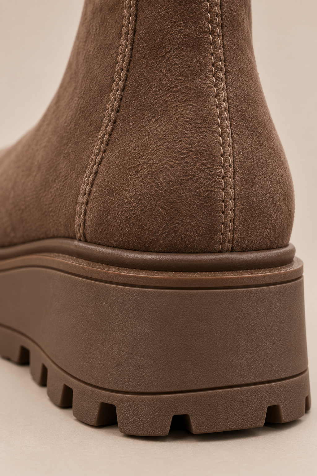 Zinnia | Winterstiefel Damen mit markanter Plateausohle