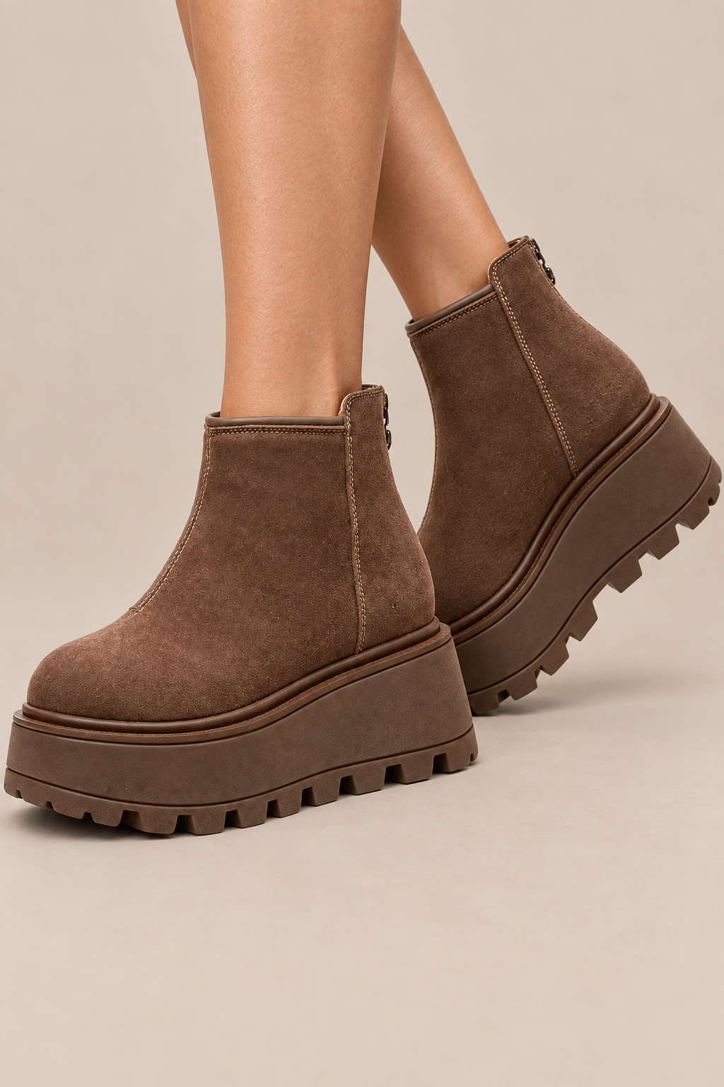 Zinnia | Winterstiefel Damen mit markanter Plateausohle