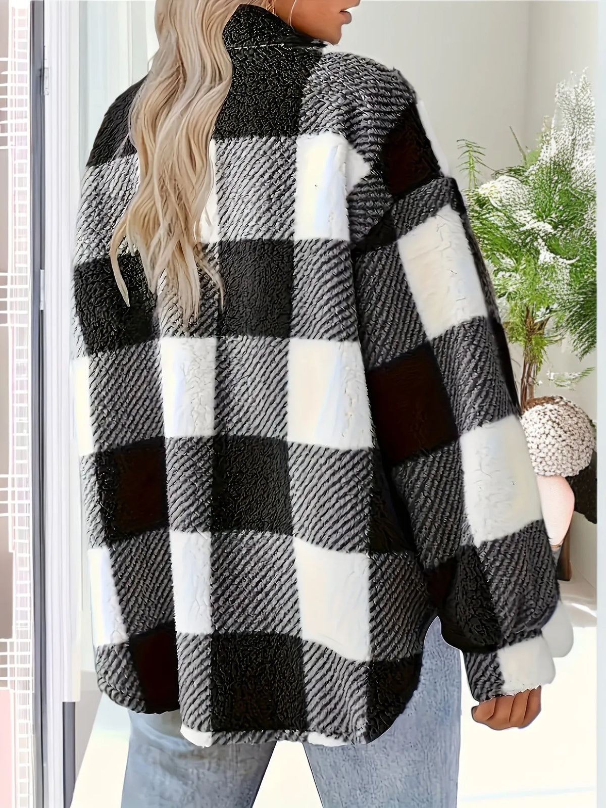 Lorena | Damen Karierte Kuschelige Jacke mit Knöpfen