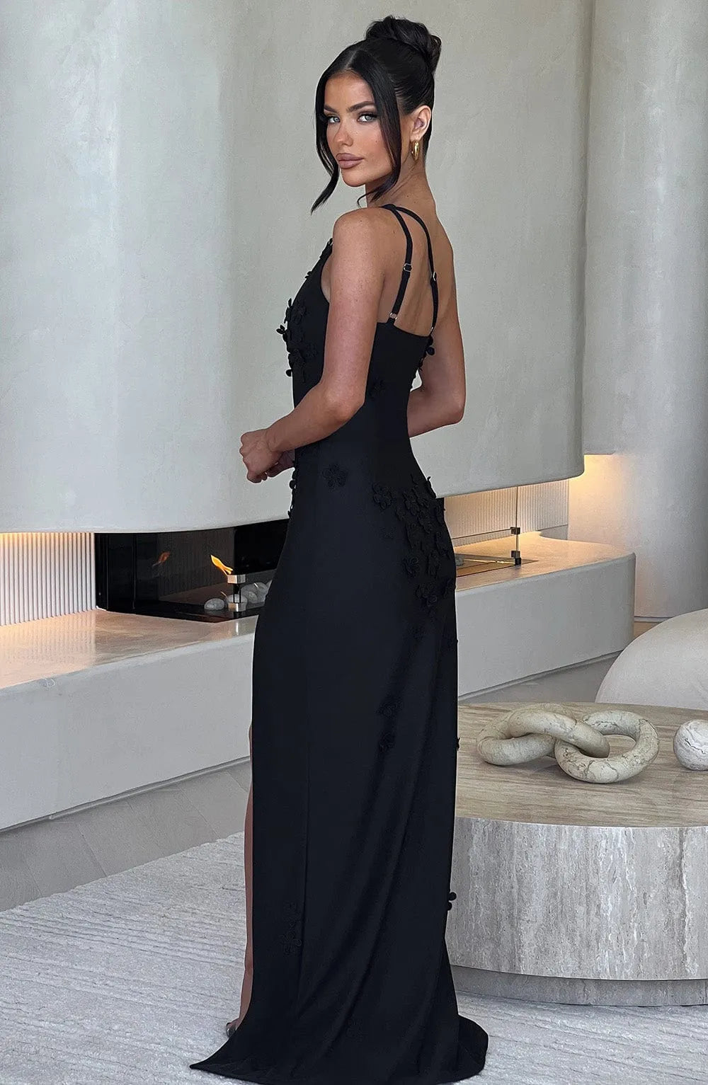 Rosalie | Damen Elegantes Asymmetrisches Maxikleid mit 3D-Blüten
